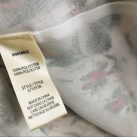 Max Studio Flowy Boho Floral Tank Top White Multicolor Sleeveless Size Small - Picture 8 of 8